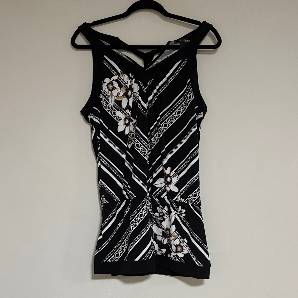 Top White House Black Market Tank